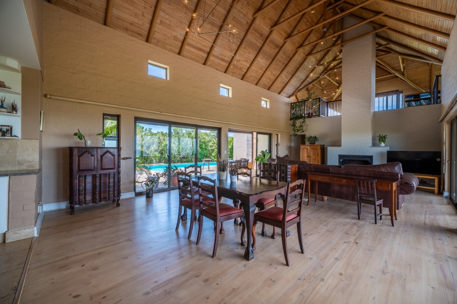 4 Bedroom Property for Sale in St Francis Field Eastern Cape